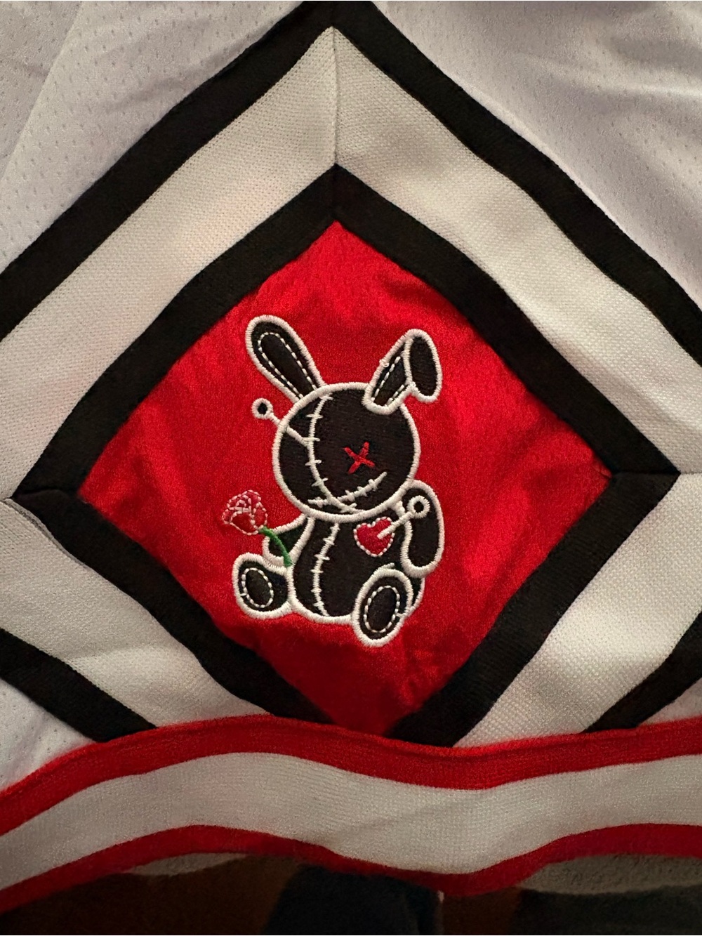 Lucky Charm Bunny Mesh Basketball Shorts White Black Red 3XL NWT - Picture 3 of 7